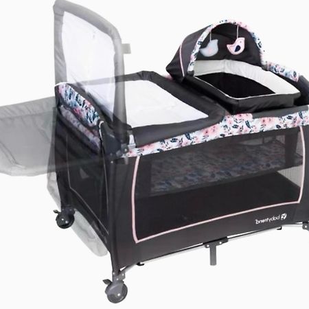 Disney Just 1 And A Quarter Mile Away, Blue Heron 1 Room 2 Bath,Amenities,6 Guests, Walk To Restaurants, No Fees At Check In 奥兰多 外观 照片