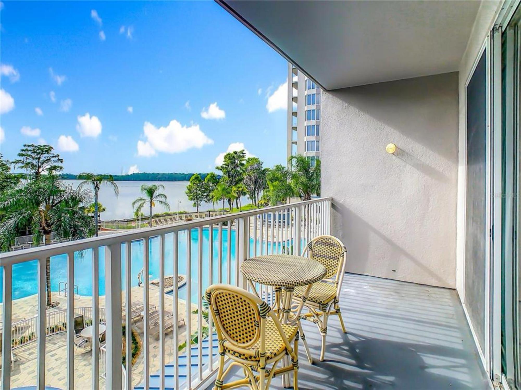 Disney Just 1 And A Quarter Mile Away, Blue Heron 1 Room 2 Bath,Amenities,6 Guests, Walk To Restaurants, No Fees At Check In 奥兰多 外观 照片